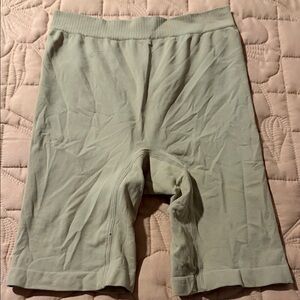 Thigh Society 7in M/L under shorts